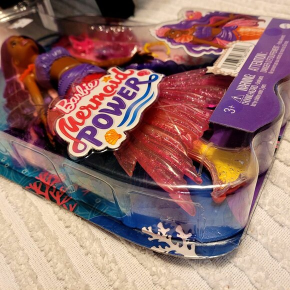 NIB Mattel Mermaid Changeable Fin Barbie Brooklyn Roberts Doll Phoenix Playset - Picture 7 of 7